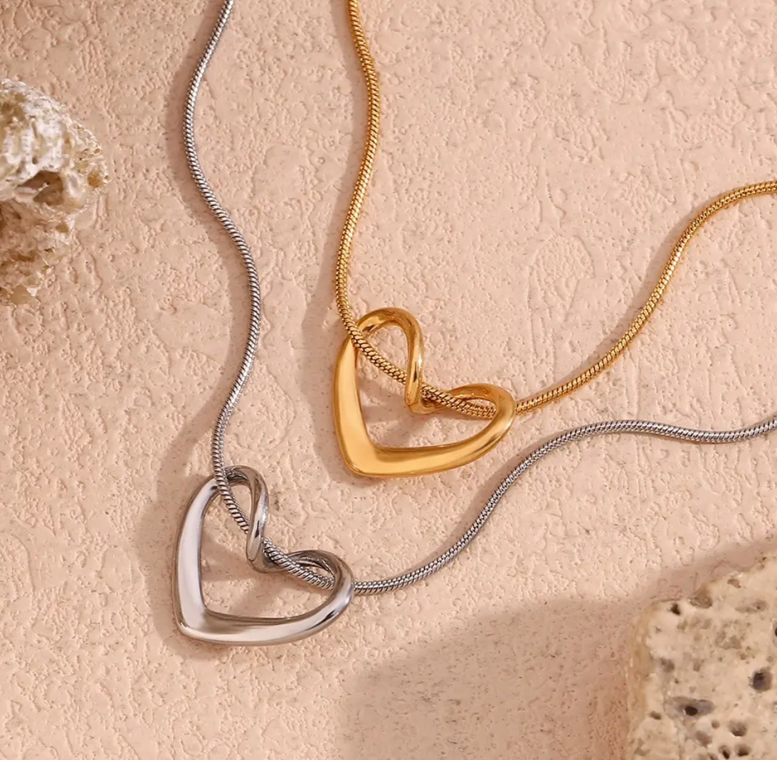 Hollow Heart Pendant Snake Chain Necklace