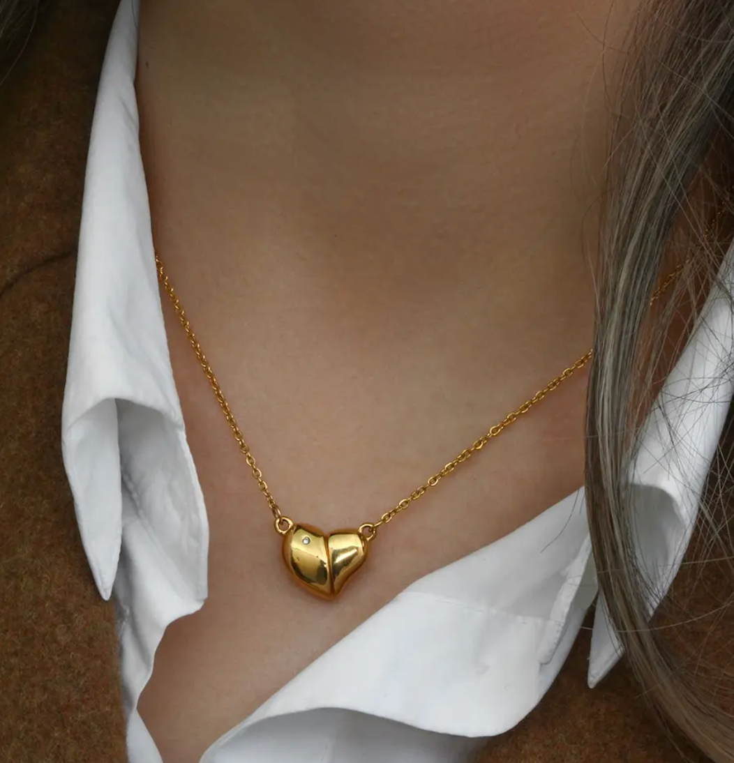 Love Magnetic Heart Necklace